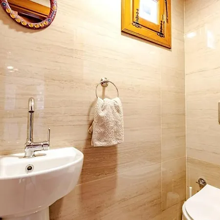 Houseoftulipan * Antalya